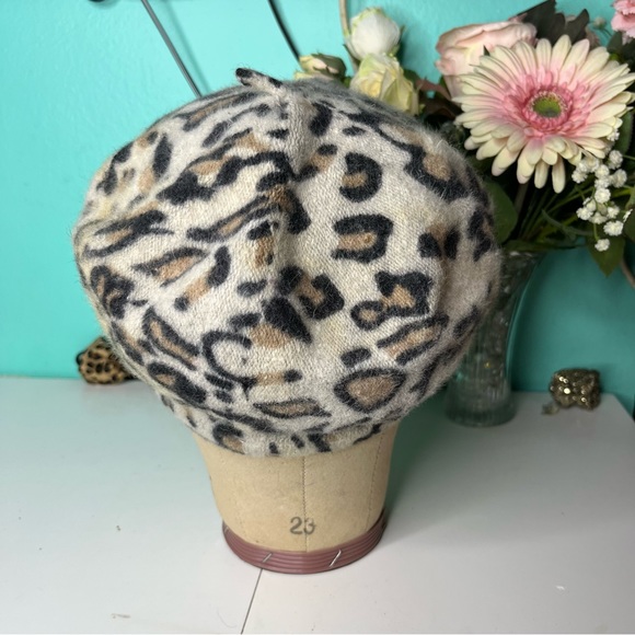 Leopard print bundle deal - Picture 11 of 12
